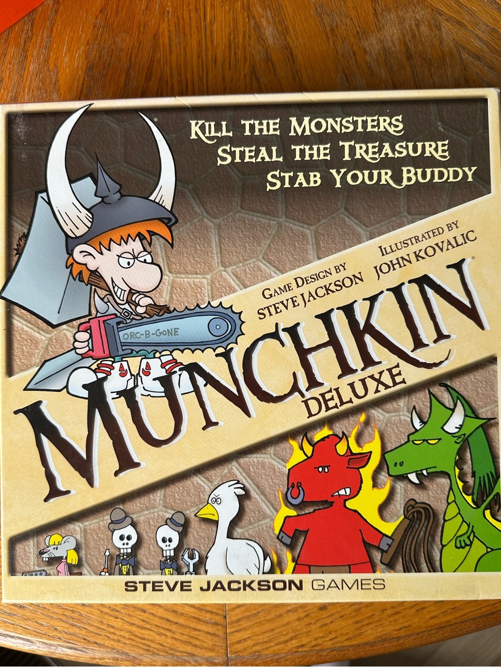 Munchkin Deluxe Board Game by Steve Jackson Games -